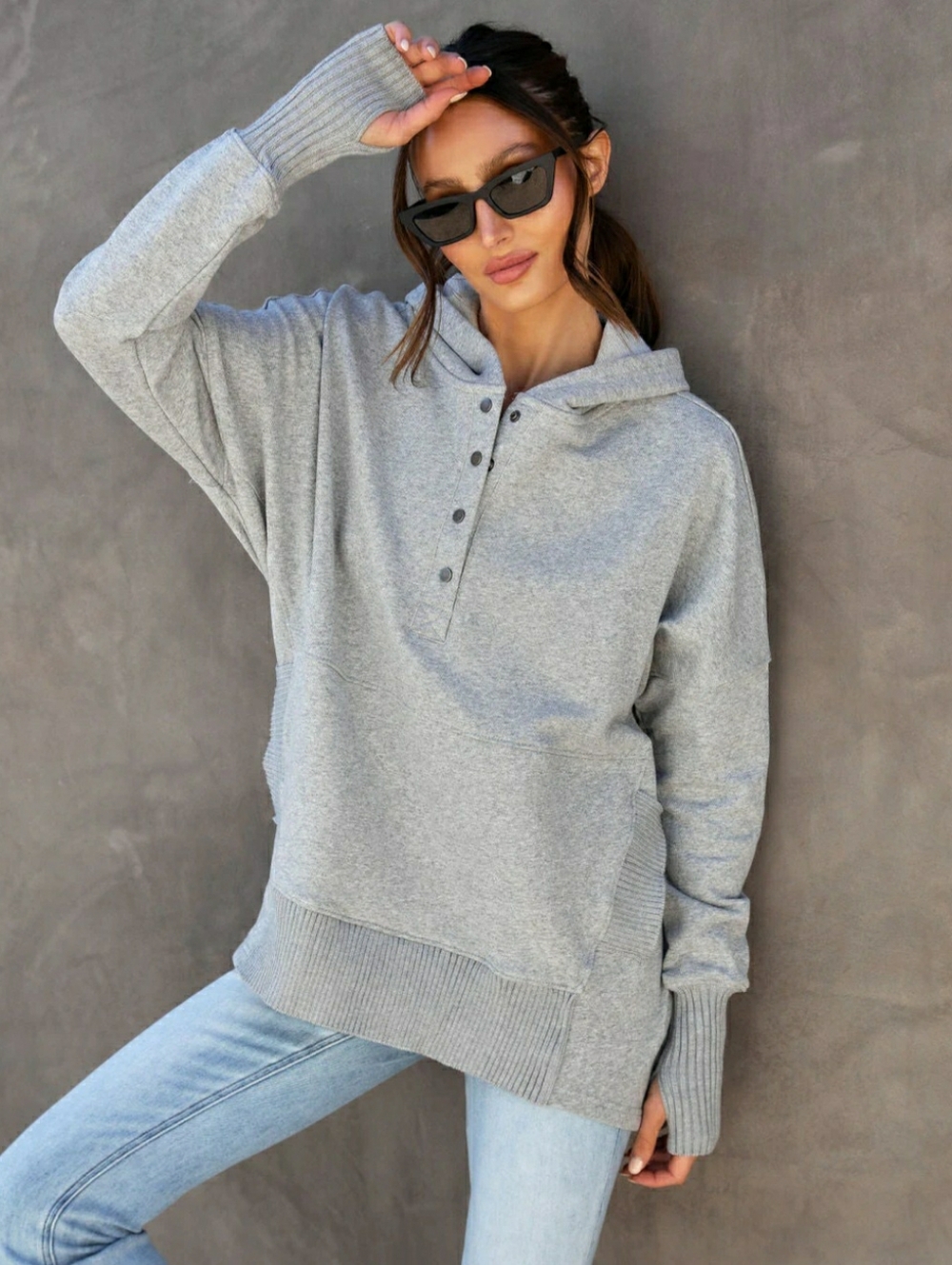 VICI COLLECTION MINDFUL COTTON POCKETED HENLEY HOODIE